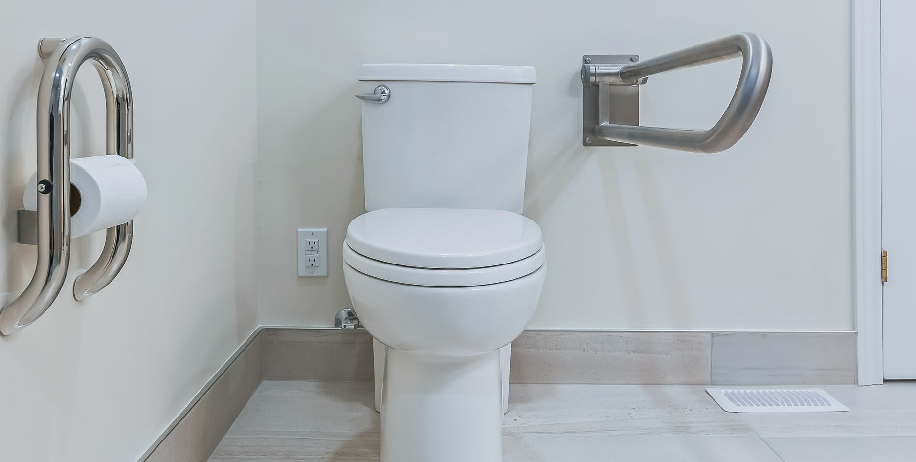 sanitaires avec acces pmr