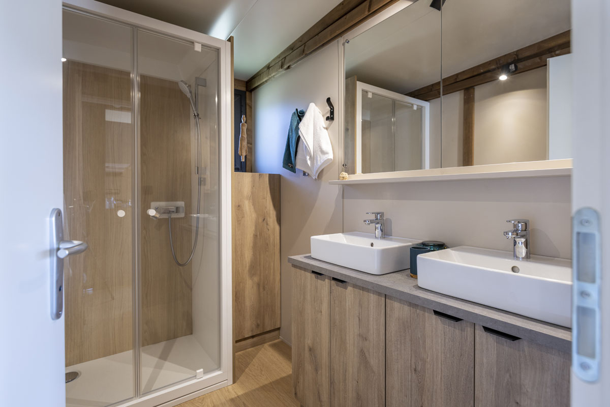salle de bain chalet premium